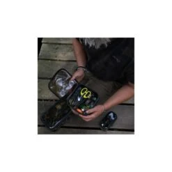 TROUSSE À ACCESSOIRES AVID CARP STORMSHIELD PRO POUCH -Magasin D'articles De Pêche trousse a accessoires avid carp stormshield pro pouch z 2488 248888 9